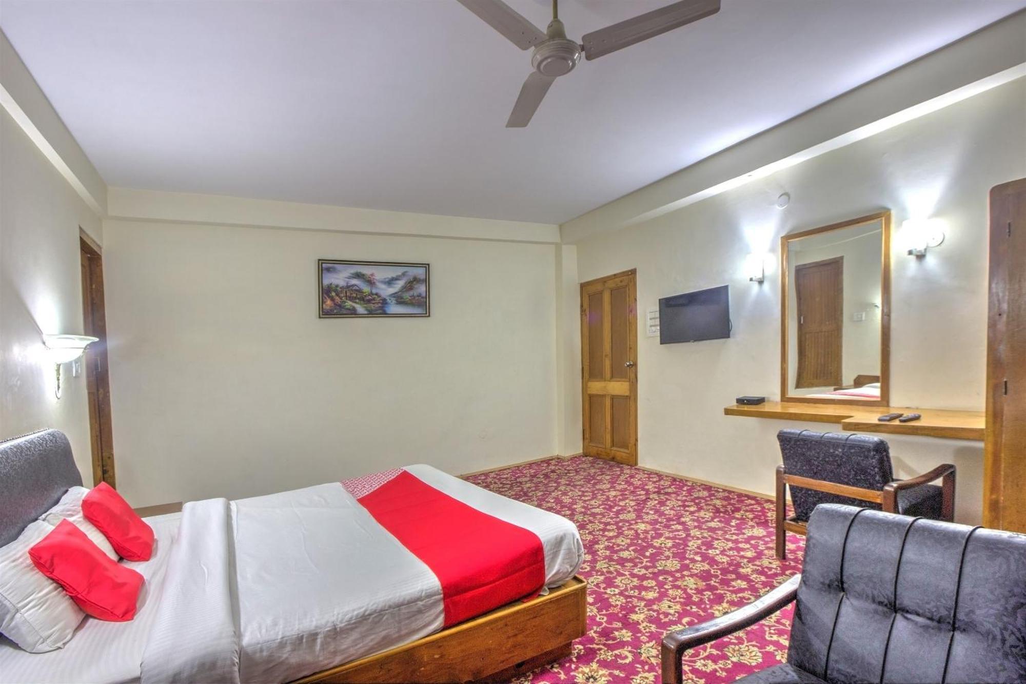 Capital O Shishamaati Hotell Kulu Exteriör bild
